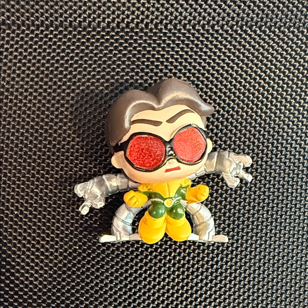 Rare Doctor Octupus Disney doorables